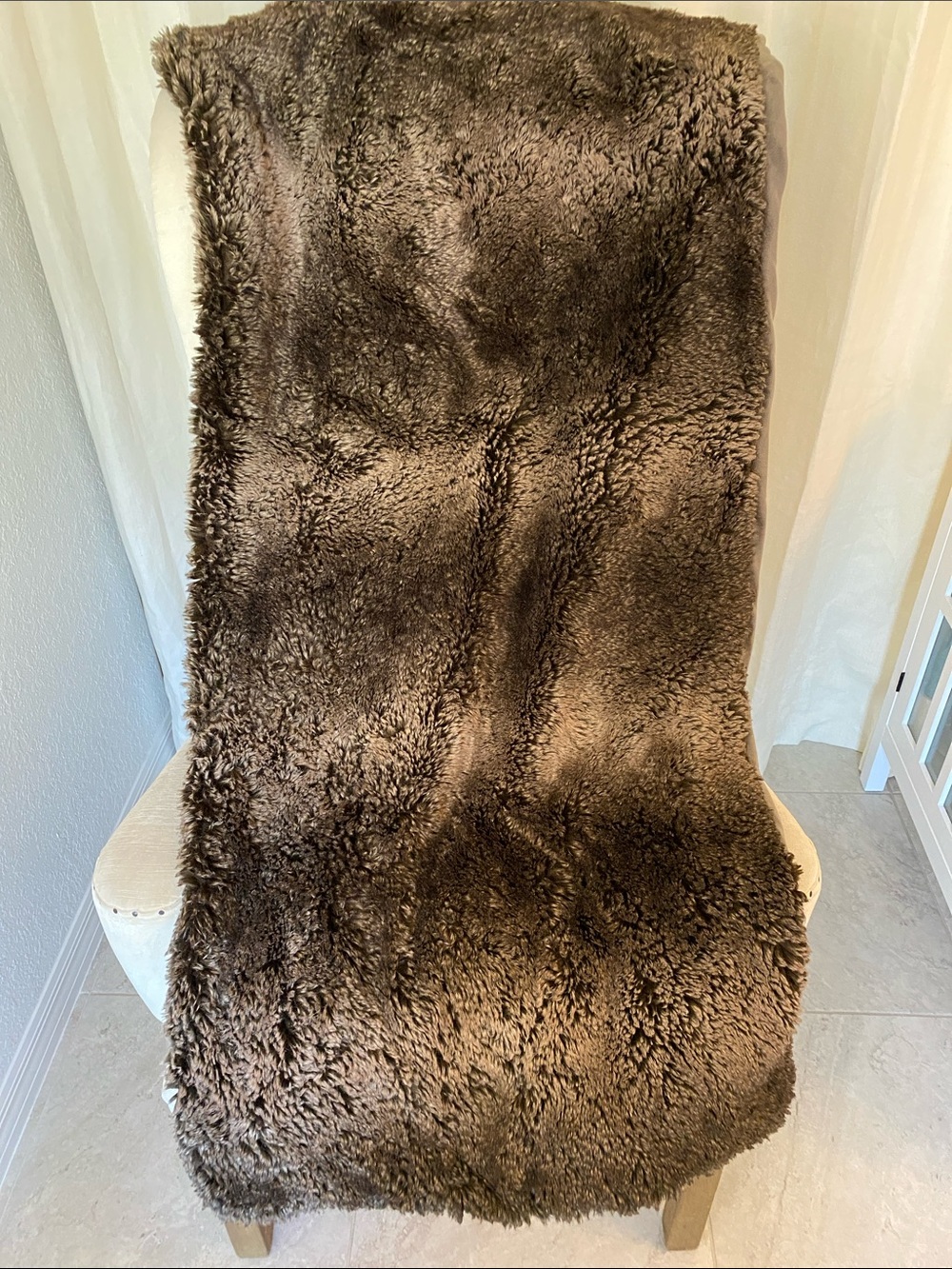 Restoration Hardware Faux Fur Throw Blanket - Picture 4 of 9